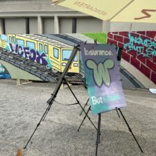 Photo_1 Leinwand zum Graffiti sprühen auf dem Firmenevent